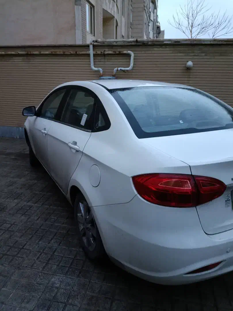 جک جی 4 (J4) اسفند ۹۸|خودرو سواری و وانت|کرج, کوی کارمندان جنوبی|دیوار