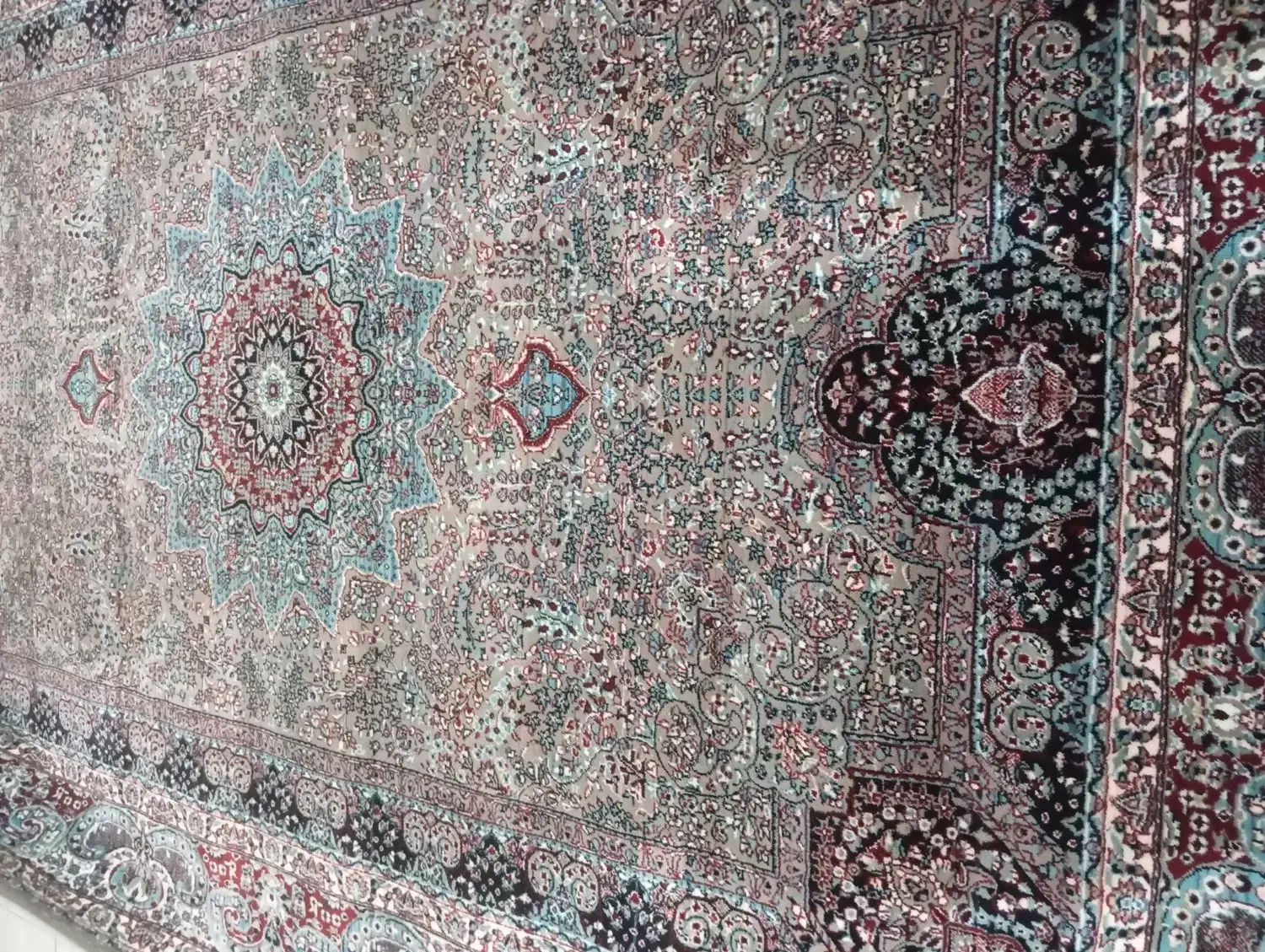 فرش ۶متری|فرش|خرم‌آباد, |دیوار