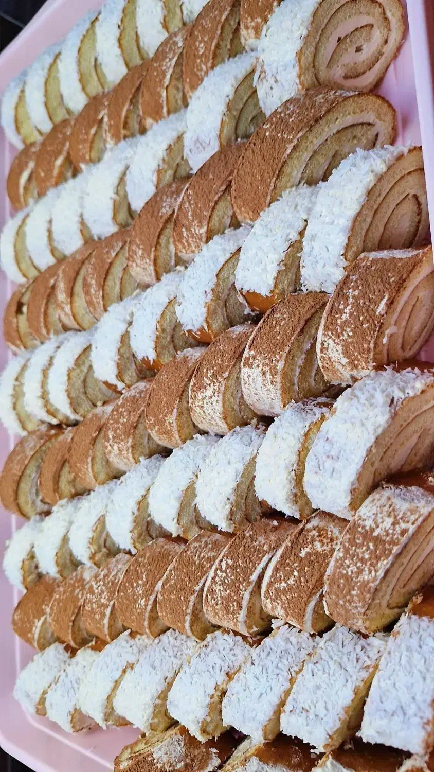 رولت و انواع کیک|خوردنی و آشامیدنی|تهران, چهارصد دستگاه|دیوار