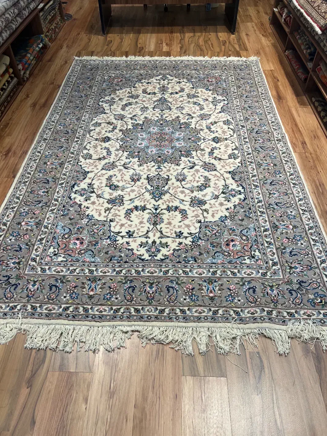 جفت ۶ متری اردکان|فرش|تهران, صاحبقرانیه|دیوار