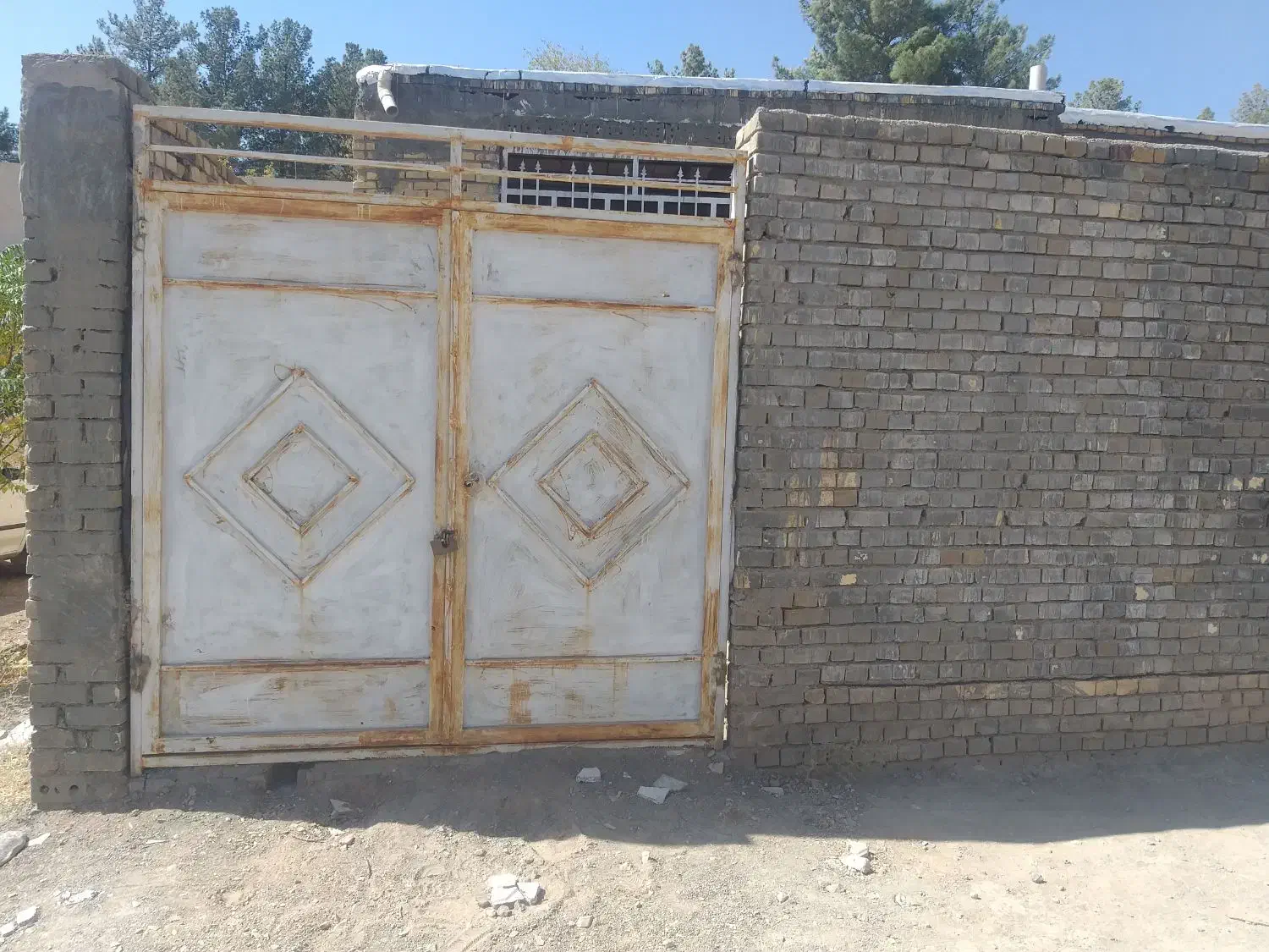 خانه نصف کاری فقط توکار مونده|فروش خانه و ویلا|تربتحیدریه, سرمحله|دیوار