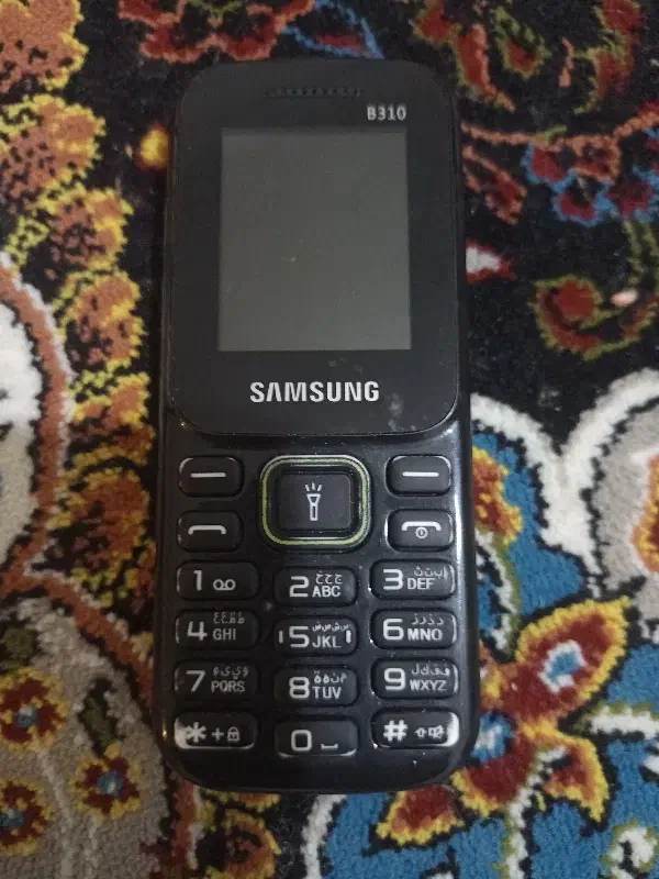 گوشی سامسونگ در حد آکبند فی700|موبایل|اهر, |دیوار