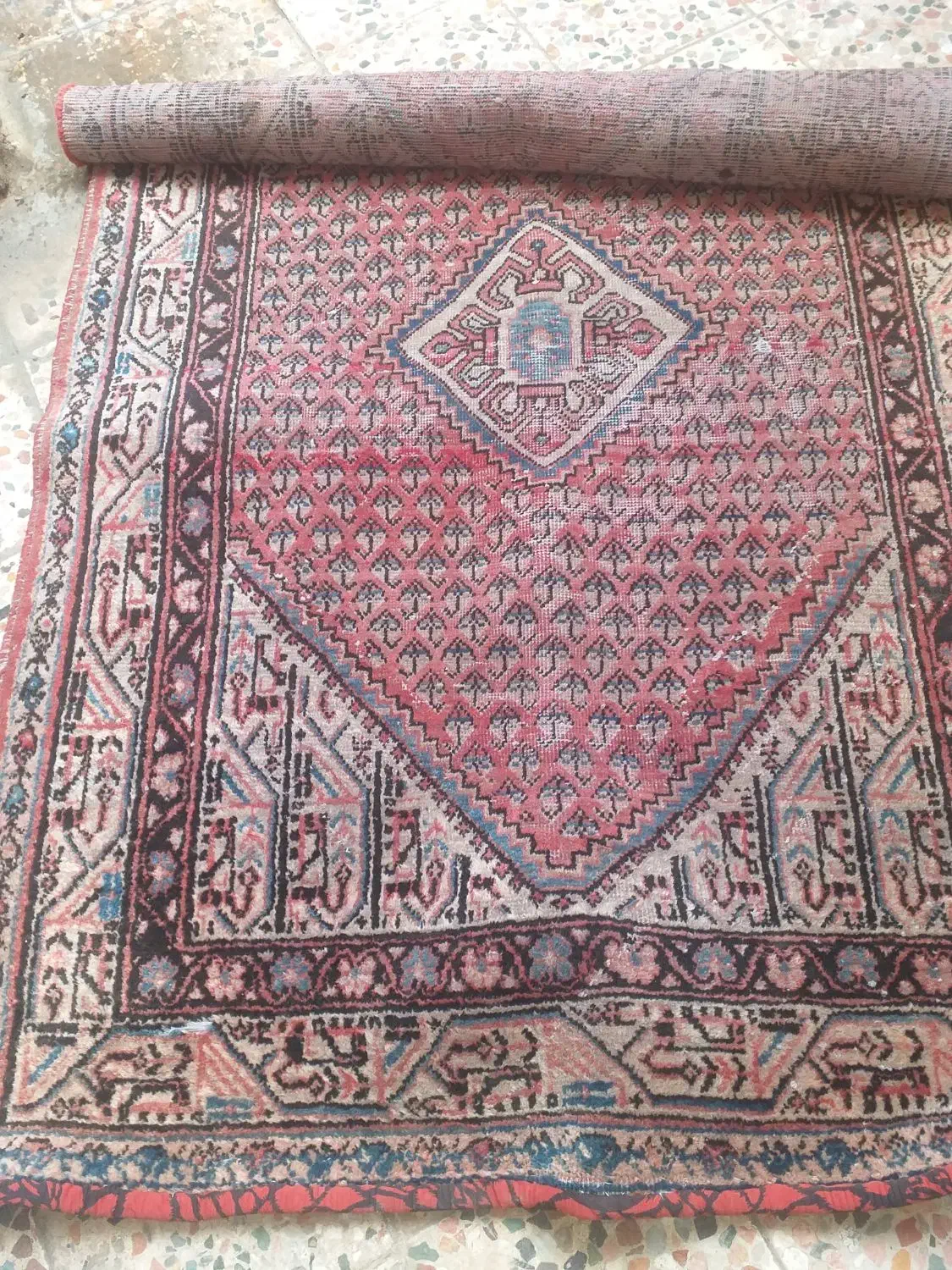 دست بافت قدیمی باسلام دست بافت قدیمیُ قیمت ۵۰۰توما|فرش|خرم‌آباد, |دیوار