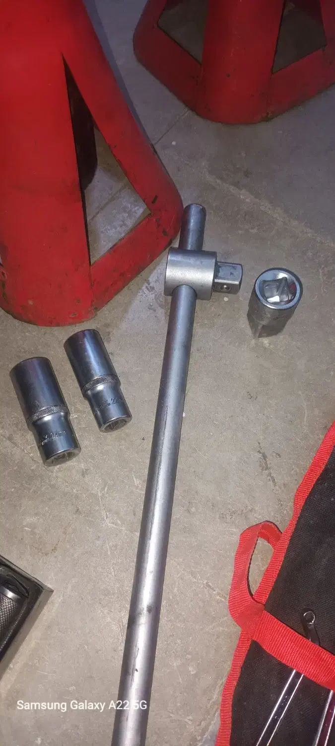 لوازم مکانیکی|ابزارآلات|بروجرد, |دیوار