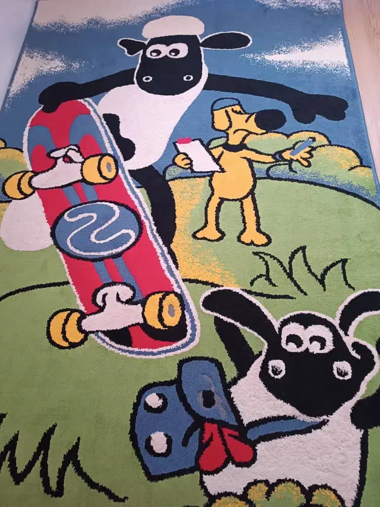 فرش چهار متری سالم سالم|فرش|رشت, کاکتوس|دیوار