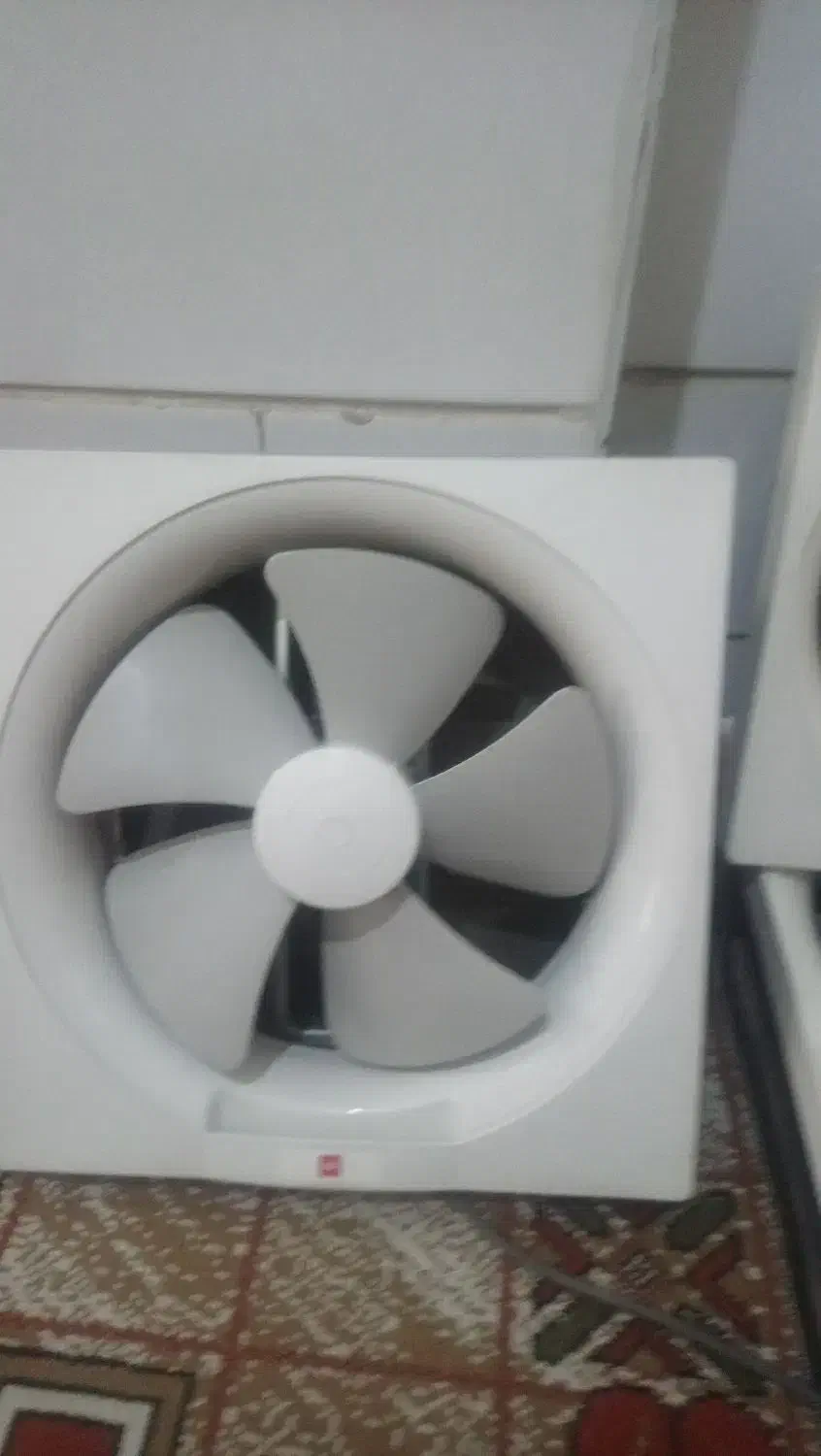 هوا کش سایلنت ژاپن kDk ابعاد ۴۰در۴۰|پنکه و تصفیهکنندهٔ هوا|ری, شهادت|دیوار