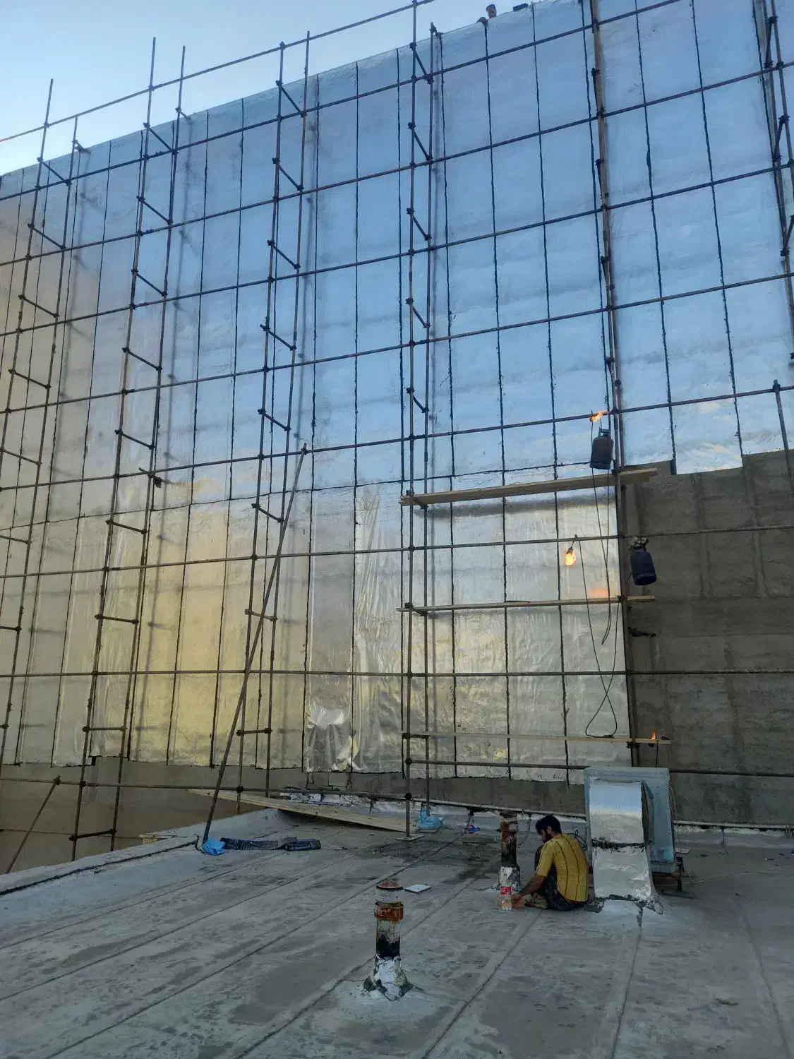 نصب وپخش ایزوگام قیرگونی|خدمات پیشه و مهارت|نوشهر, |دیوار