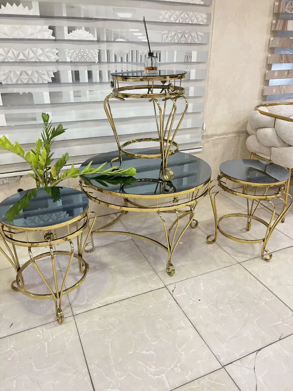 میز جلو مبلی و عسلی فلزی فرفورژه گرد آبکاری فورتیک|مبلمان خانگی و میز عسلی|آفتاب, |دیوار