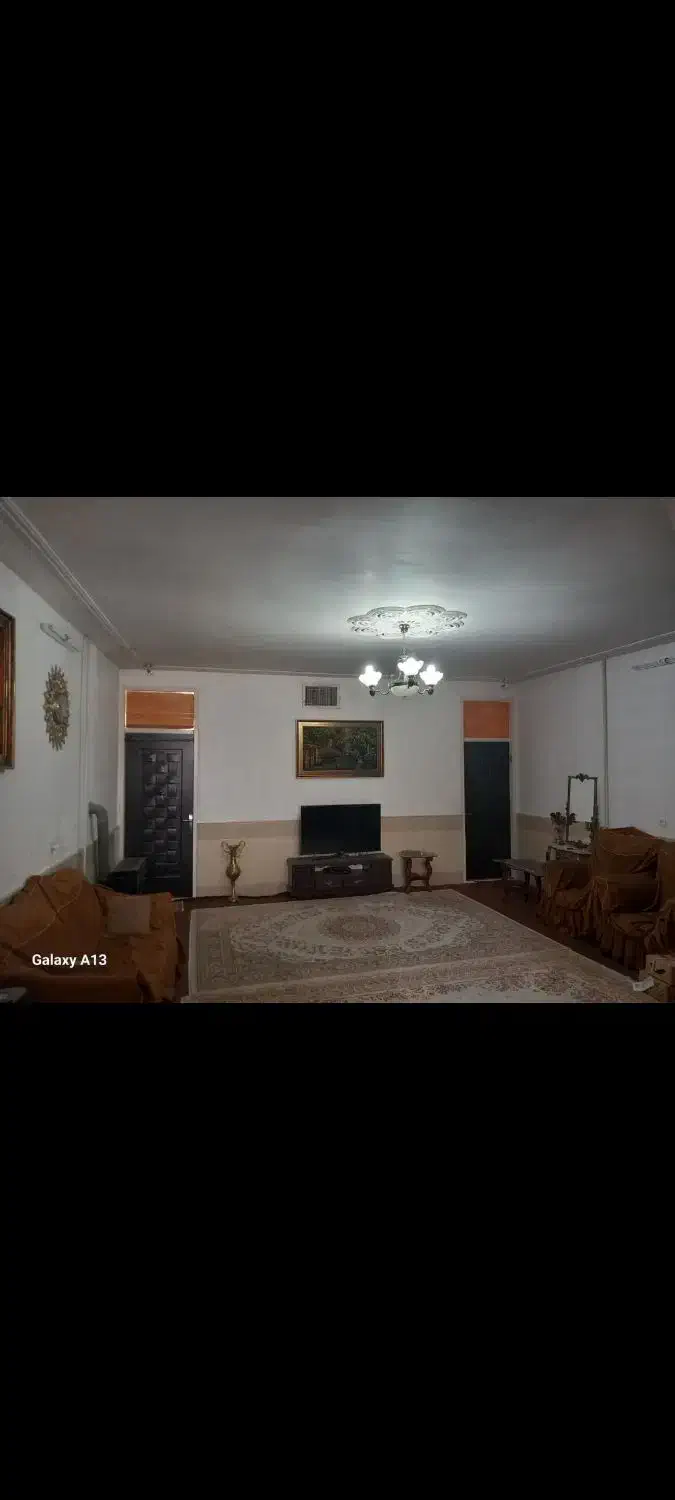 ویلایی سه واحدی عطاران|فروش خانه و ویلا|قم, قلعه یزدیها|دیوار