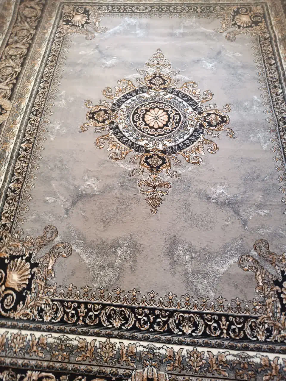 یک تخته فرش 12 متری نو|فرش|مشهد, رده|دیوار