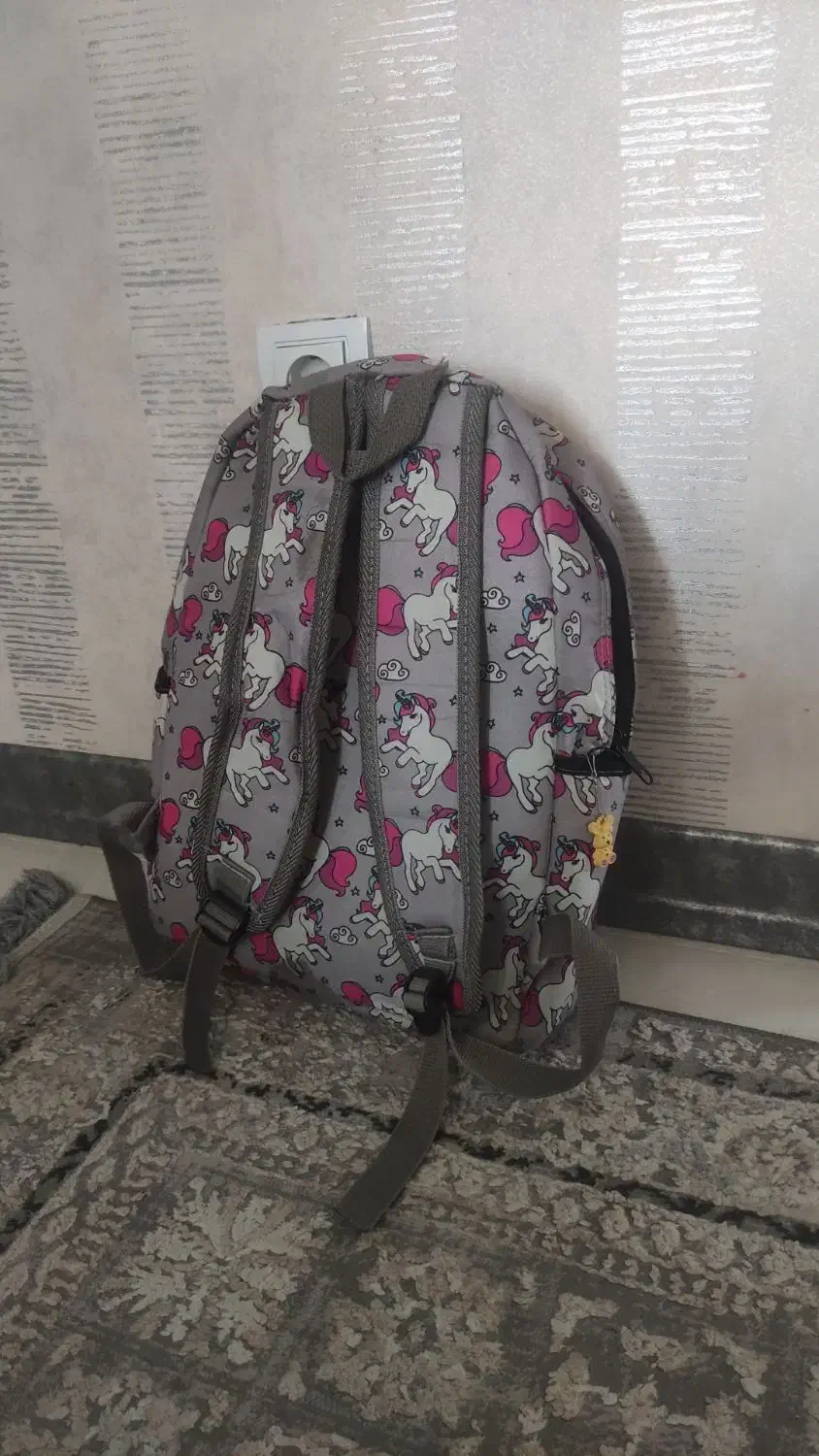 کیف مدرسه|کفش و لباس بچه|شیراز, احمدآباد|دیوار