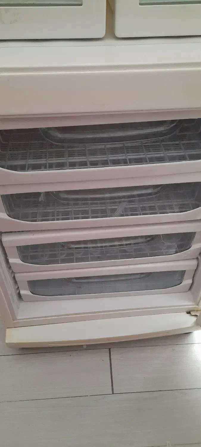 یخچال دودر|یخچال و فریزر|اندیشه, اندیشه فاز ۱|دیوار