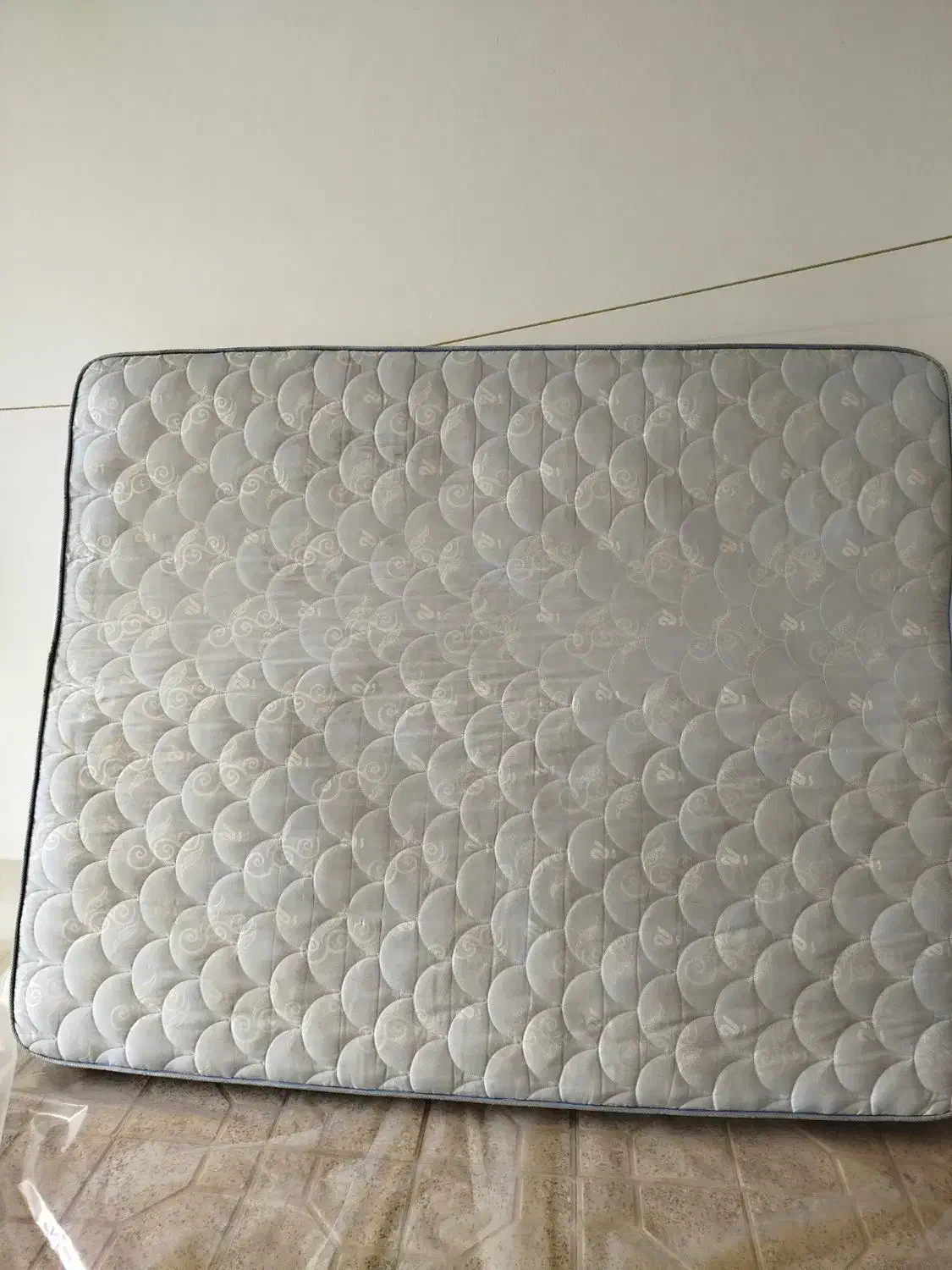 تشک پدیک رویا|تشک تختخواب|لاهیجان, شهید آوینی|دیوار