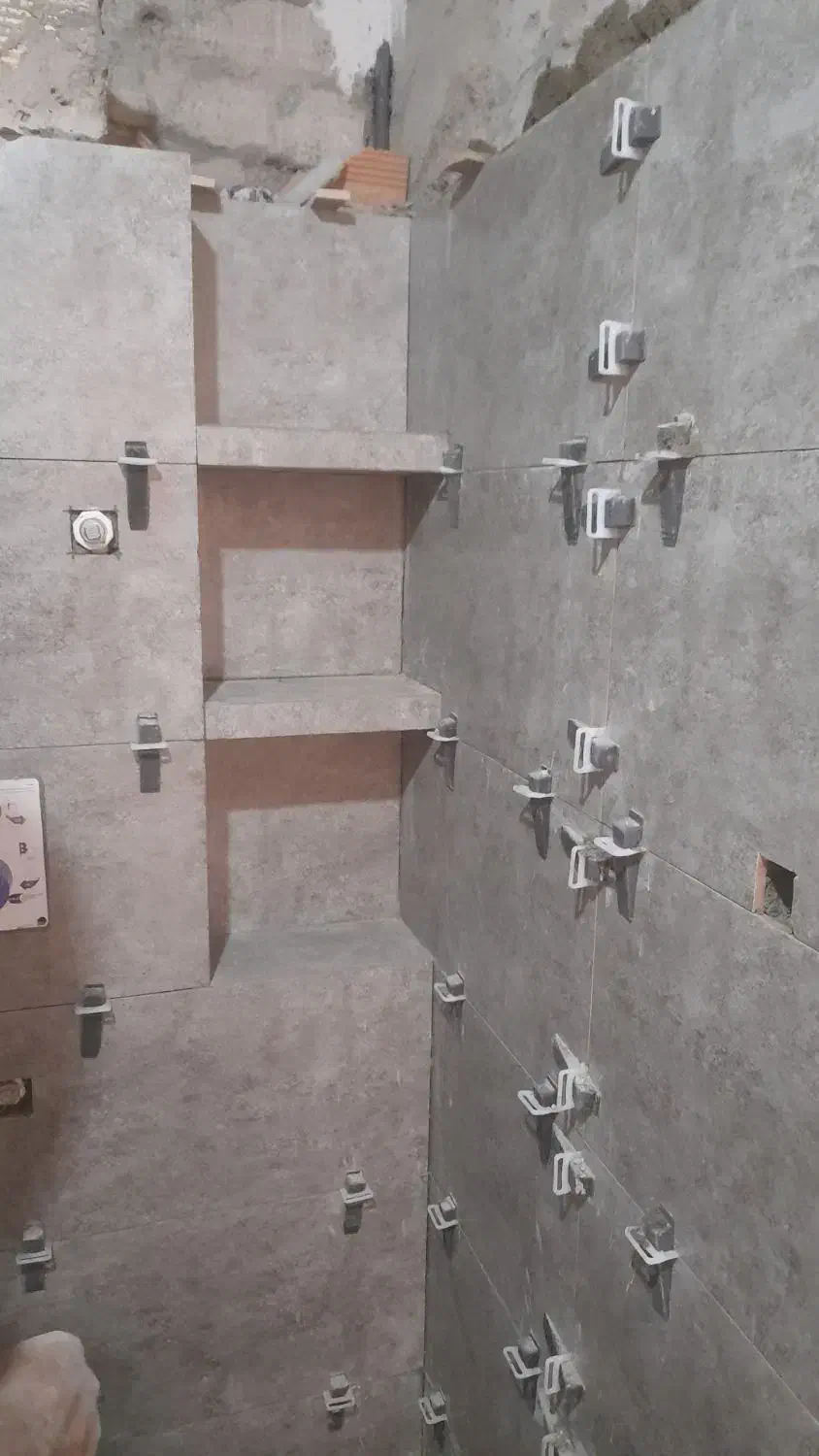 کاشیکار کاشی کاری سرامیک کار بصورت چسبی دوغابی|خدمات پیشه و مهارت|شهریار, شهریار|دیوار