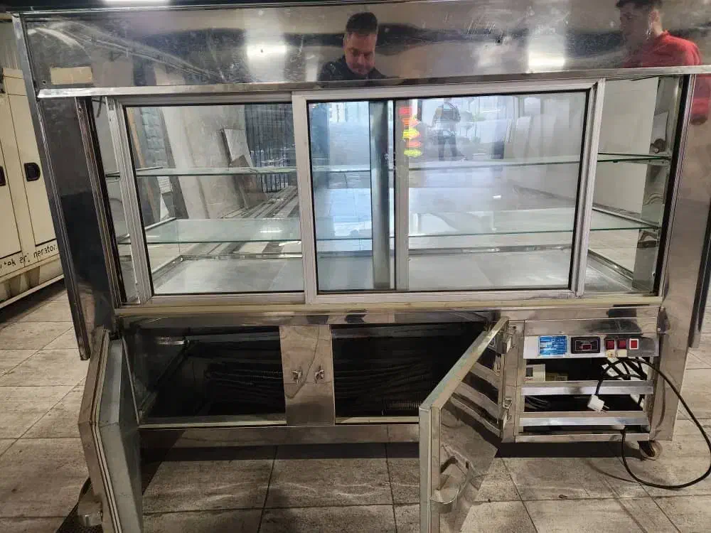 یخچال ویترینی مکعبی فریدونی|کافیشاپ و رستوران|بندر انزلی, تختی|دیوار