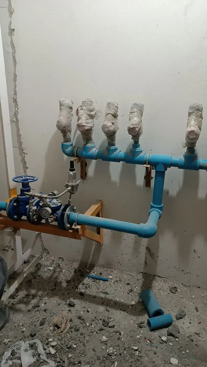 لوله کشی و تعمیرات انواع پمپ شیرآلات آبگرم کن|خدمات پیشه و مهارت|کیش, |دیوار