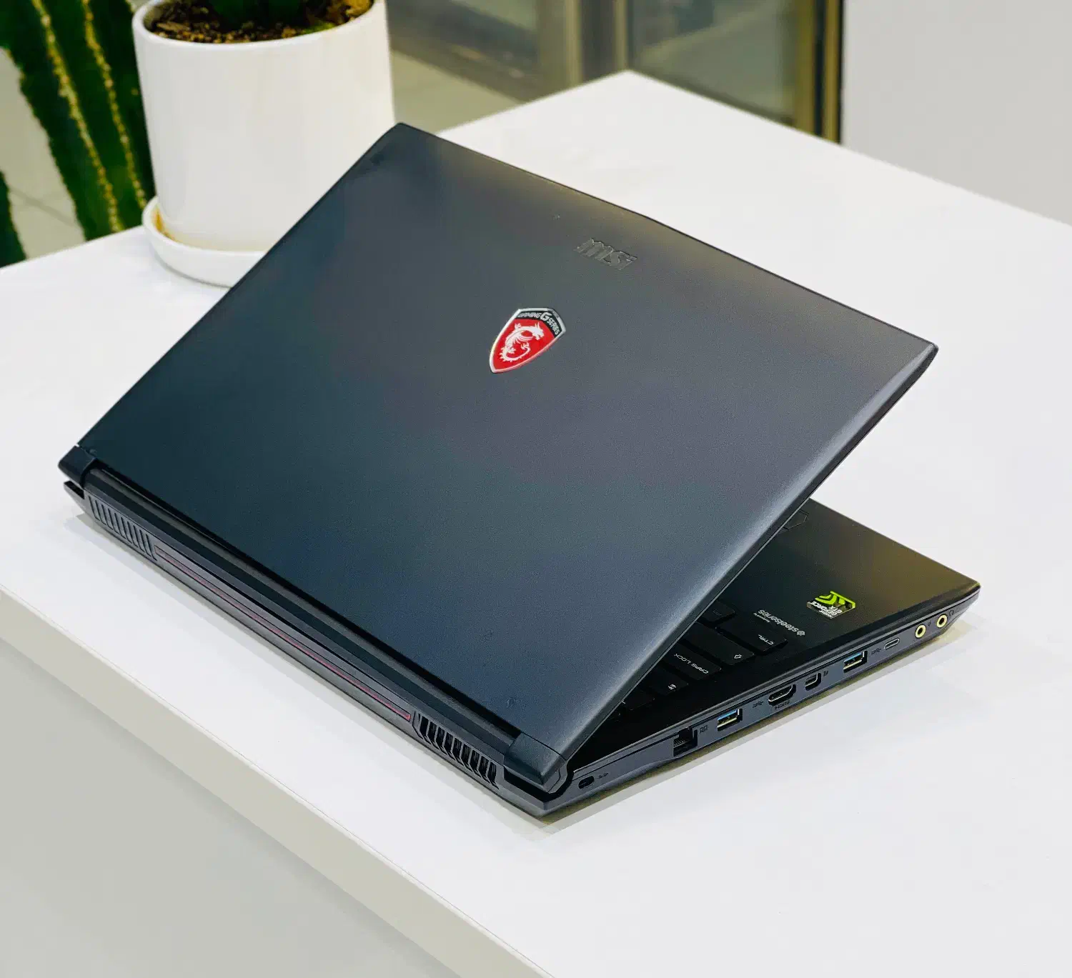 لپتاپ MSI گیمینگ Core i7 6700HQ / کارت گرافیک GTX|رایانه همراه|شیراز, عفیفآباد|دیوار