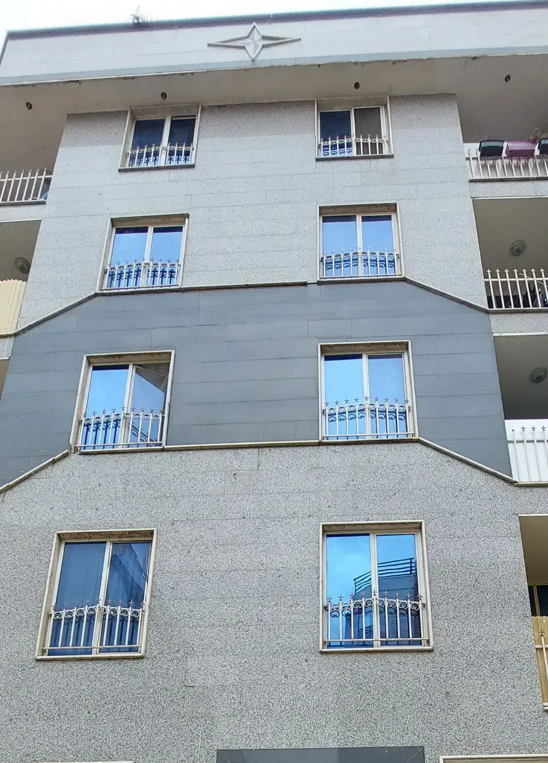 آپارتمان۴۰متری تکخواب خیابان آزادی ۱۲متر پاسیو|فروش آپارتمان|تهران, طرشت|دیوار