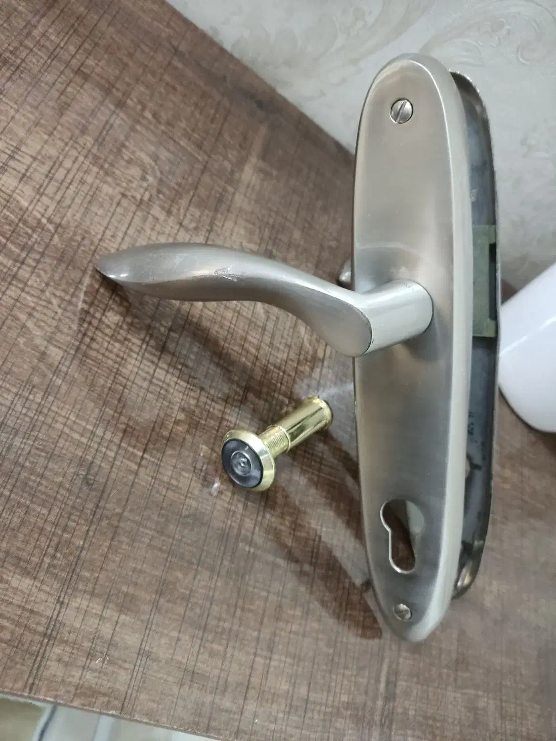 دستگیره درب آپارتمان درحدنو|مصالح و تجهیزات ساختمان|صباشهر, |دیوار