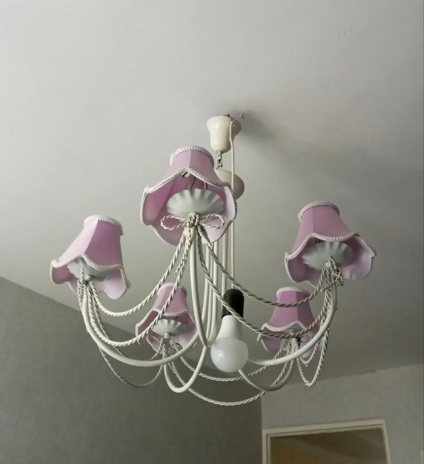 لوستر فلزی انگلیش هوم|لوستر و چراغ آویز|کرج, برغان|دیوار