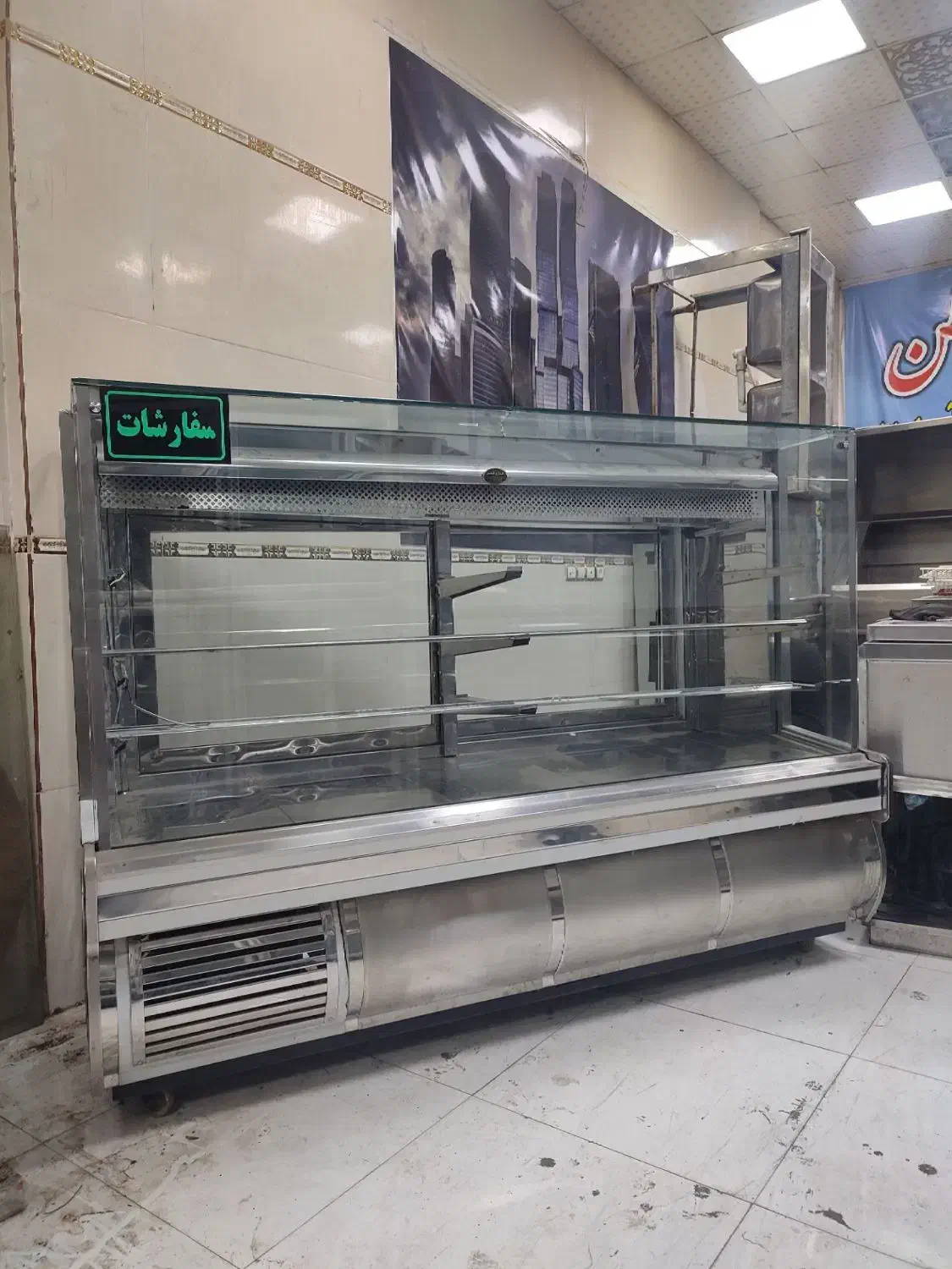 یخچال ویترینی مکعبی دومتری درحدنونو|فروشگاه و مغازه|نسیم‌شهر, |دیوار