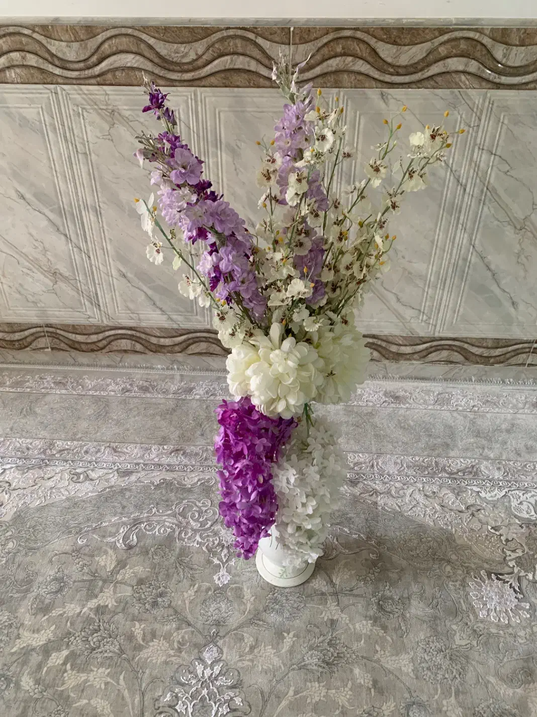 گل مصنوعی به همراه گلدان|گل مصنوعی|قم, انسجام|دیوار