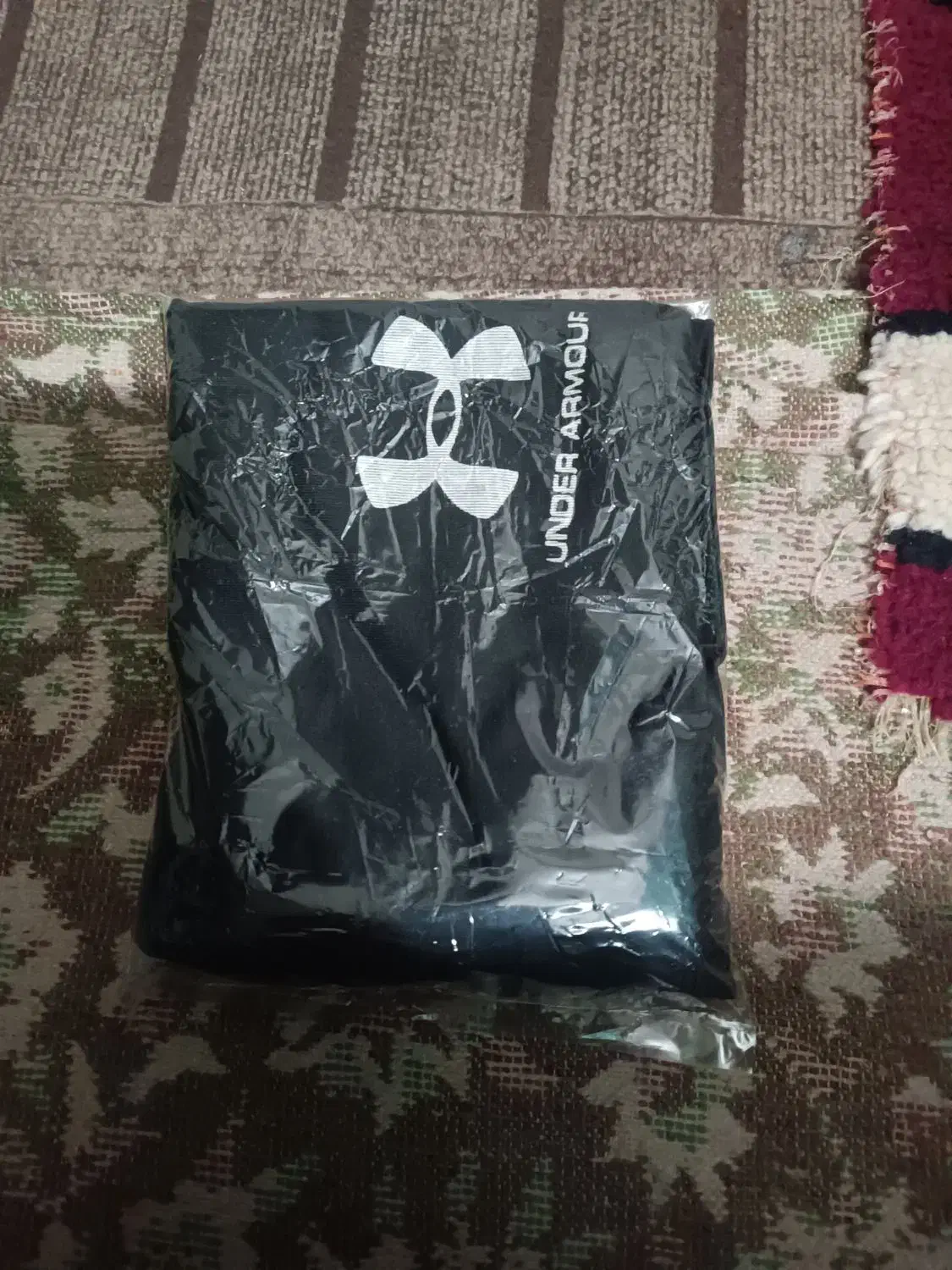 کلاه|لباس|تربت جام, جامی|دیوار