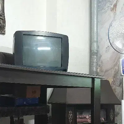 تلویزیون|تلویزیون و پروژکتور|رشت, شهرک قدس|دیوار