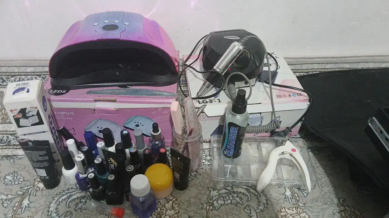 فروش لوازم ناخن نو فقط اموزش استفاده کردم|آرایشی، بهداشتی، درمانی|اردبیل, |دیوار