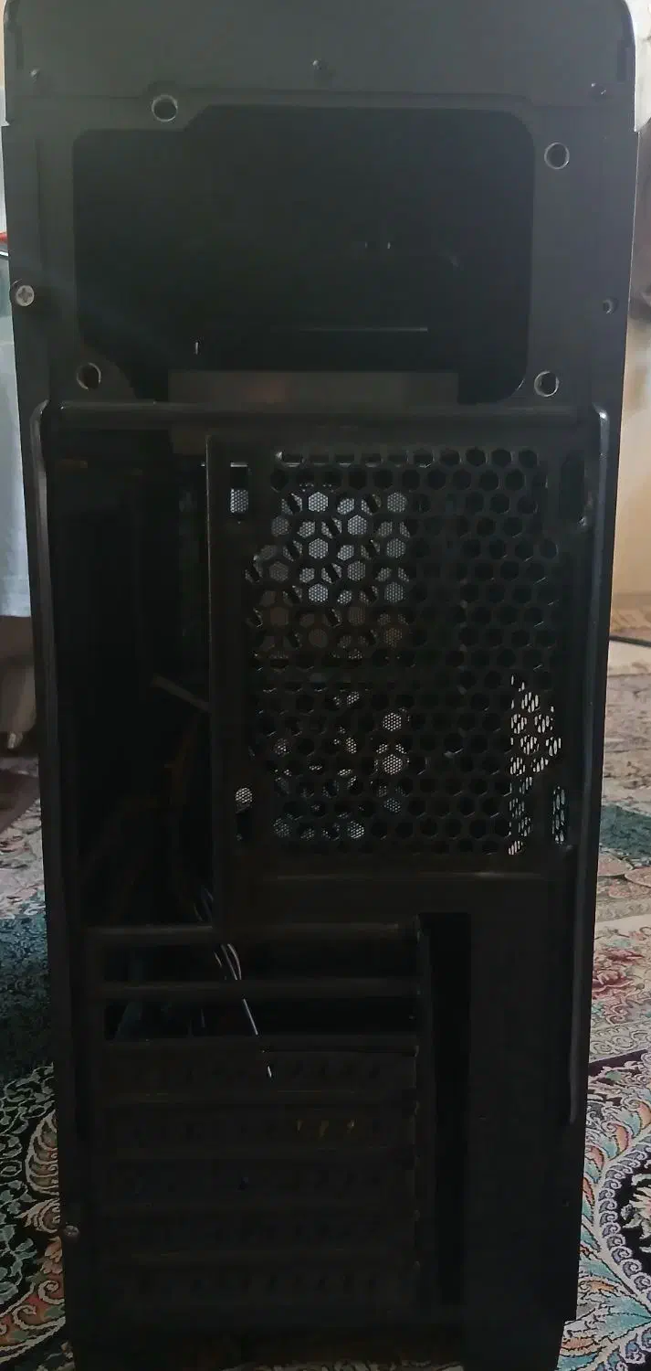 کیس گرین HIWA|قطعات و لوازم جانبی رایانه|شیراز, زرهی|دیوار