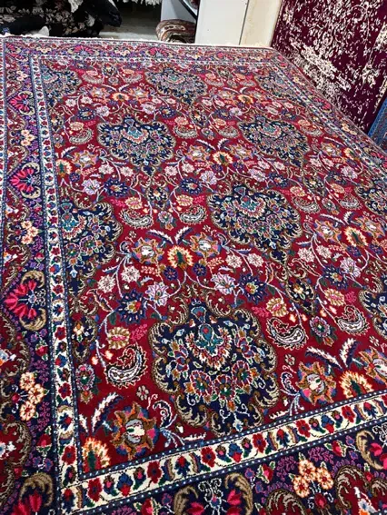 شش متری نقشه خشتی بسیار خاص|فرش|تهران, مرزداران|دیوار