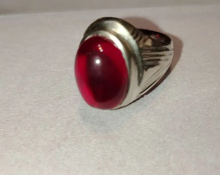 انگشتر لعل سرخ|بدلیجات|ملایر, |دیوار