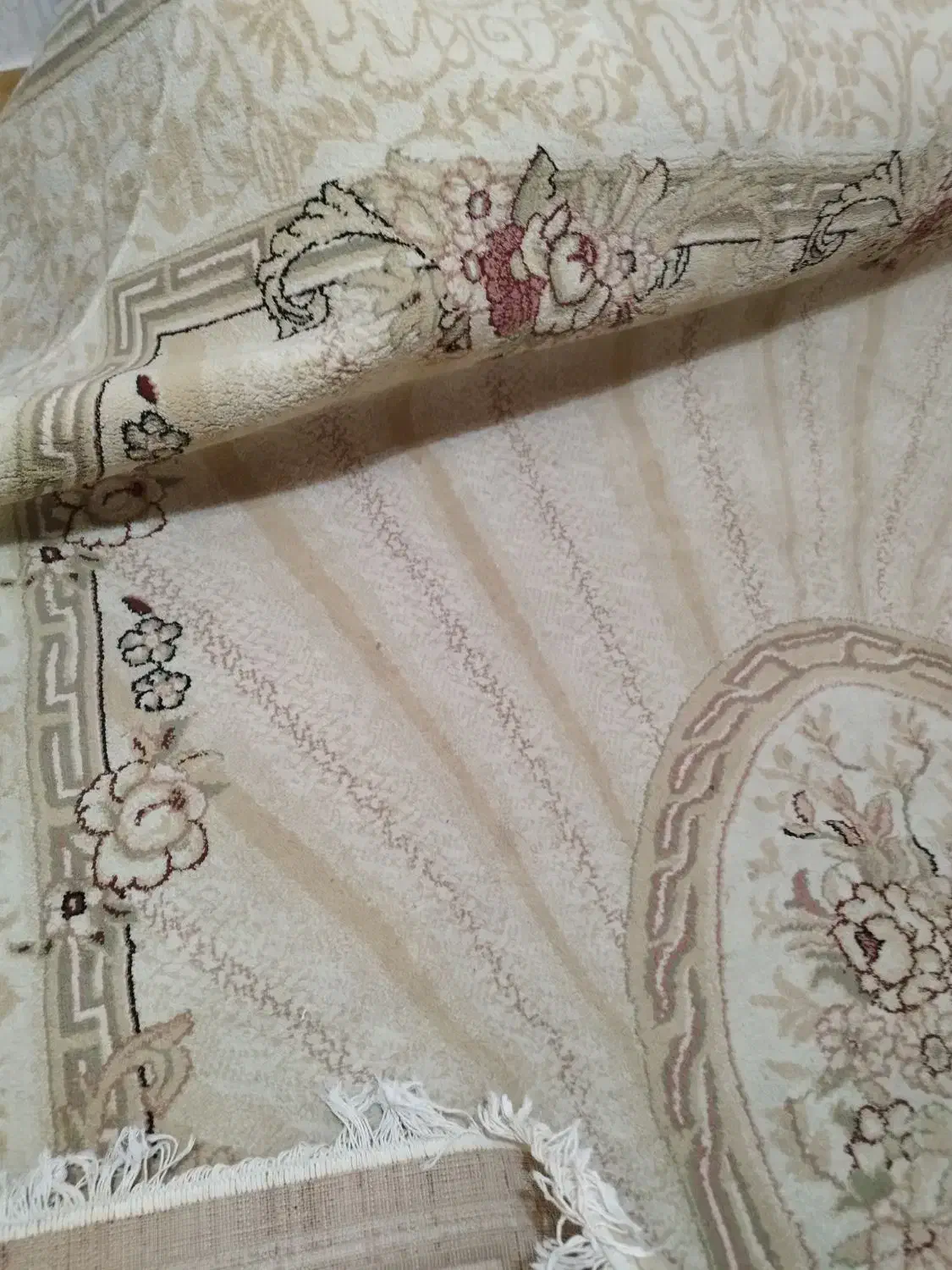 فرش ۹ متری بسیار زیبا سهند تراکم ۹۲۰ شانه|فرش|لاهیجان, کوی آزادگان|دیوار