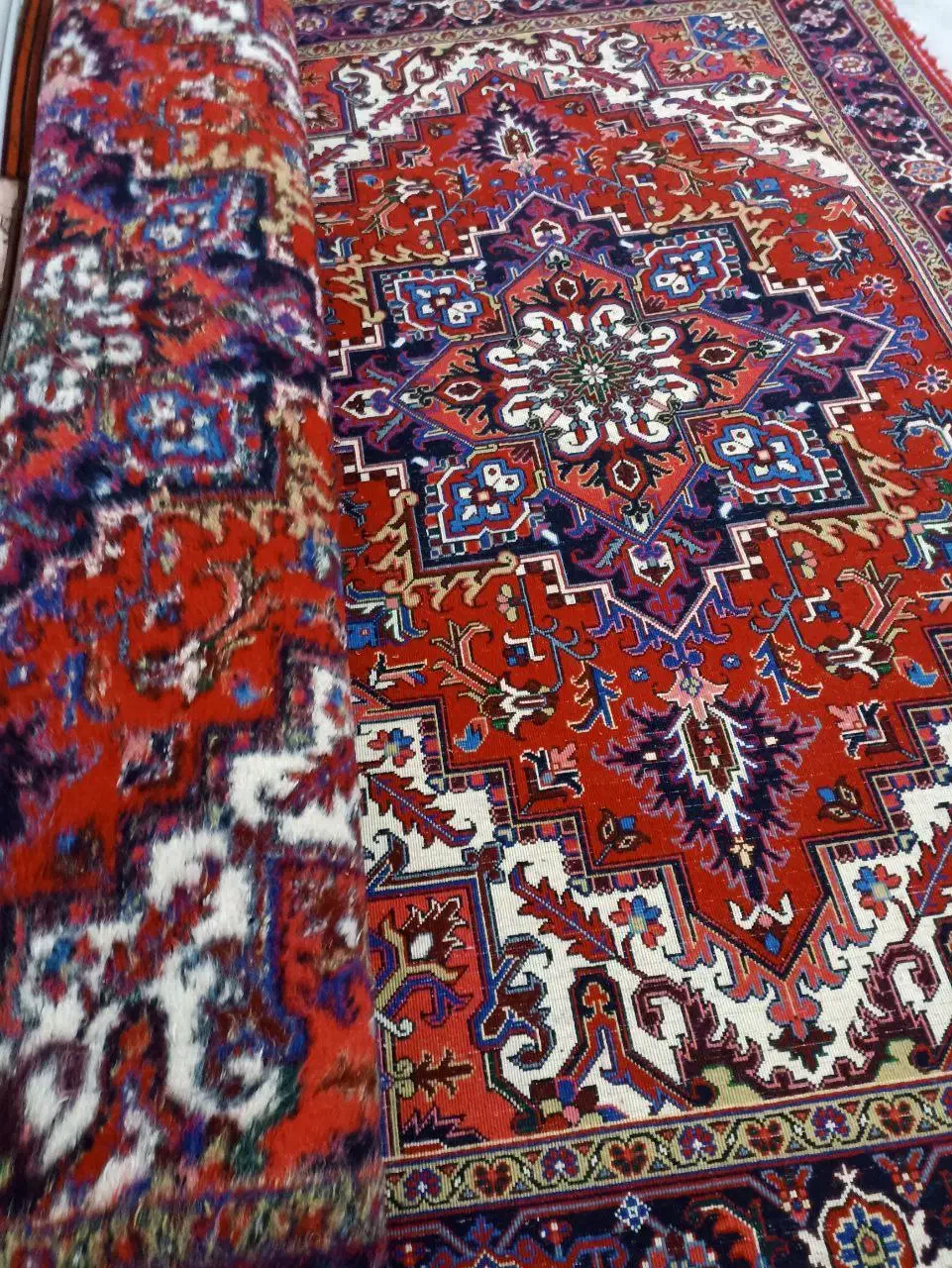 یک عدد فرش هریس تاجری ۶ متری|فرش|صوفیان, |دیوار