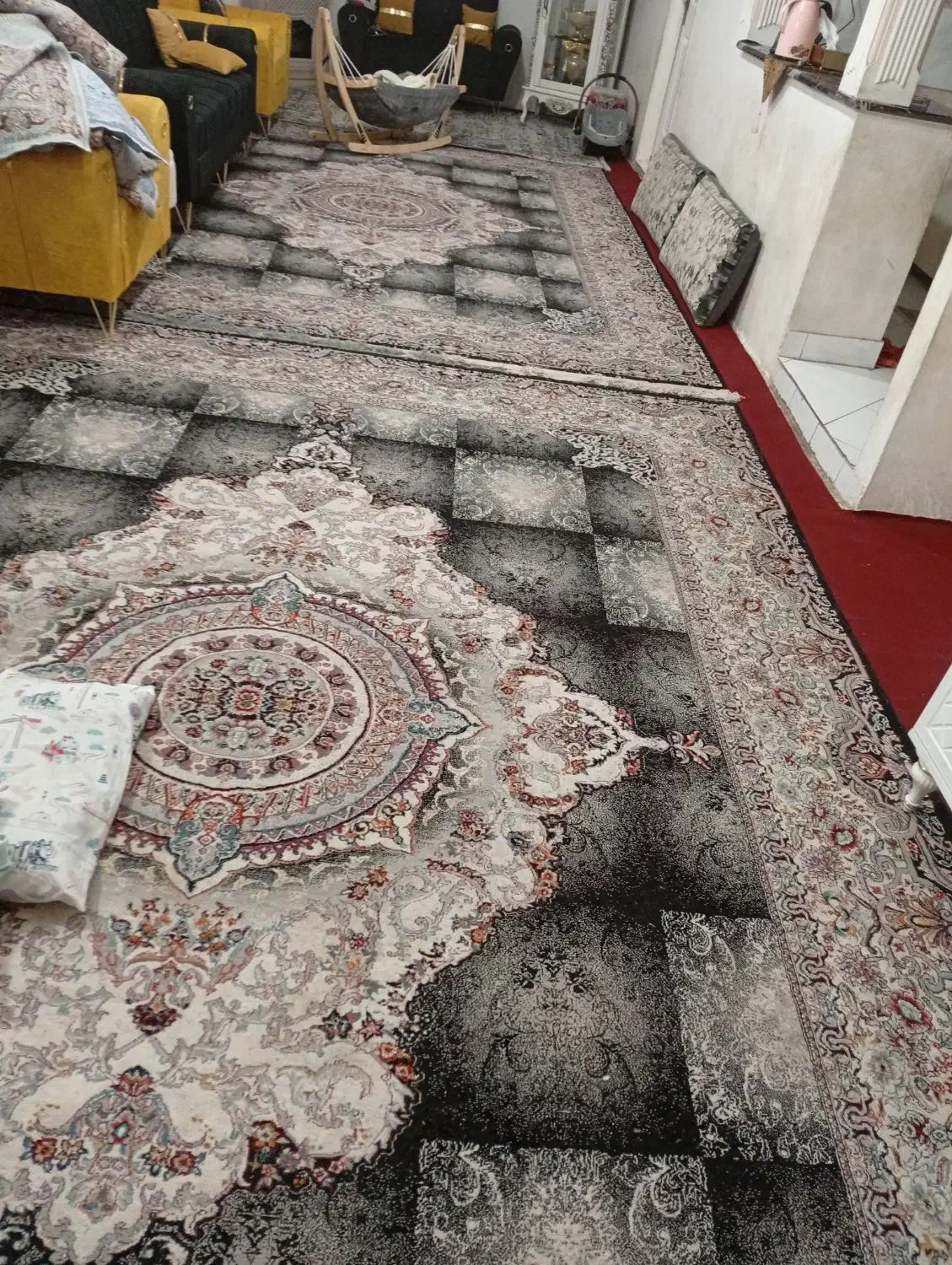 فرش 12متری جفت|فرش|مشهد, شهید معقول|دیوار