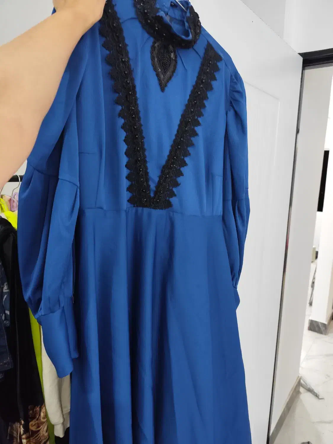 سه عدد مانتو عبایی سایز۵۰ سالم و درحد نو|لباس|محمودآباد, |دیوار