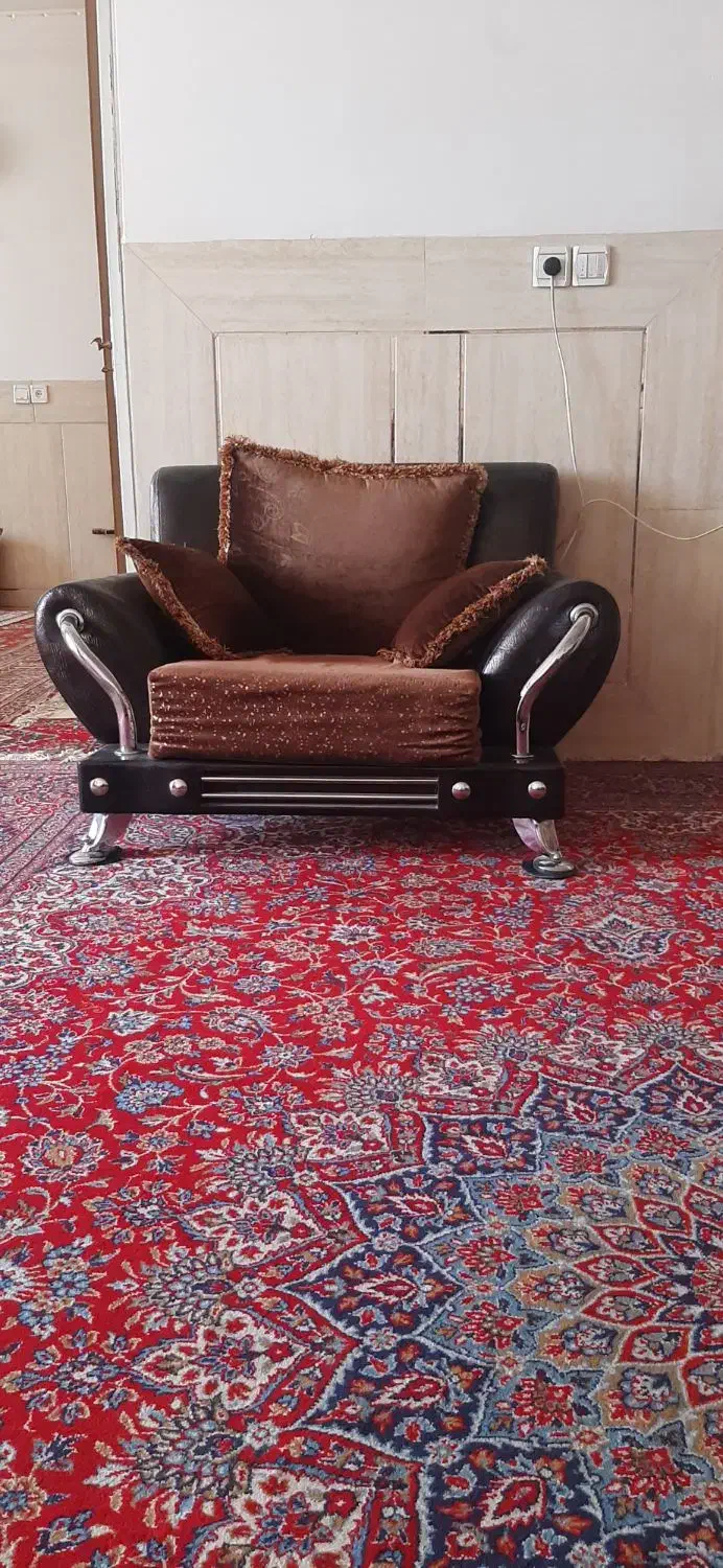 مبل راحتی|مبلمان خانگی و میز عسلی|خمینی‌شهر, |دیوار