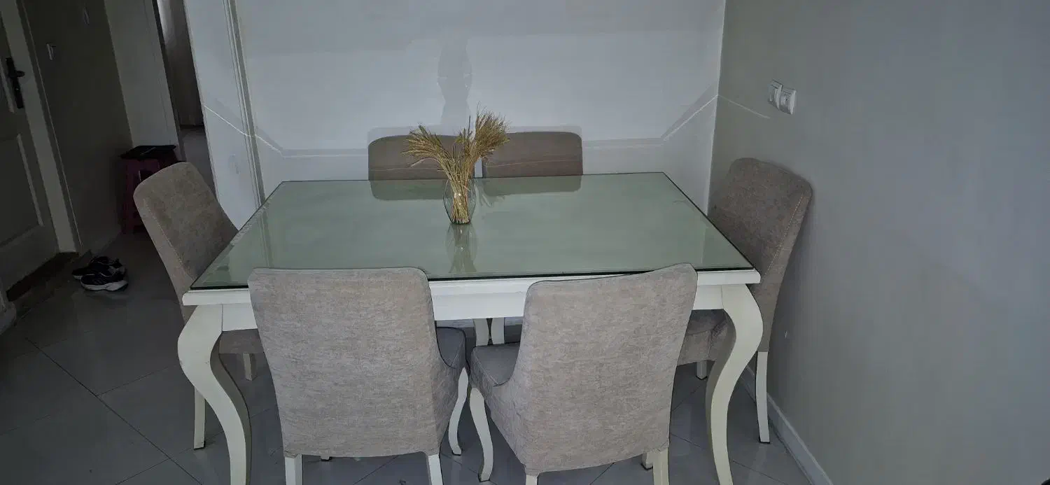 میز ناهارخوری ۶ نفره شیک با شیشه ۱۰ میل ضخیم/ سالم|میز و صندلی غذاخوری|تهران, نارمک جنوبی|دیوار