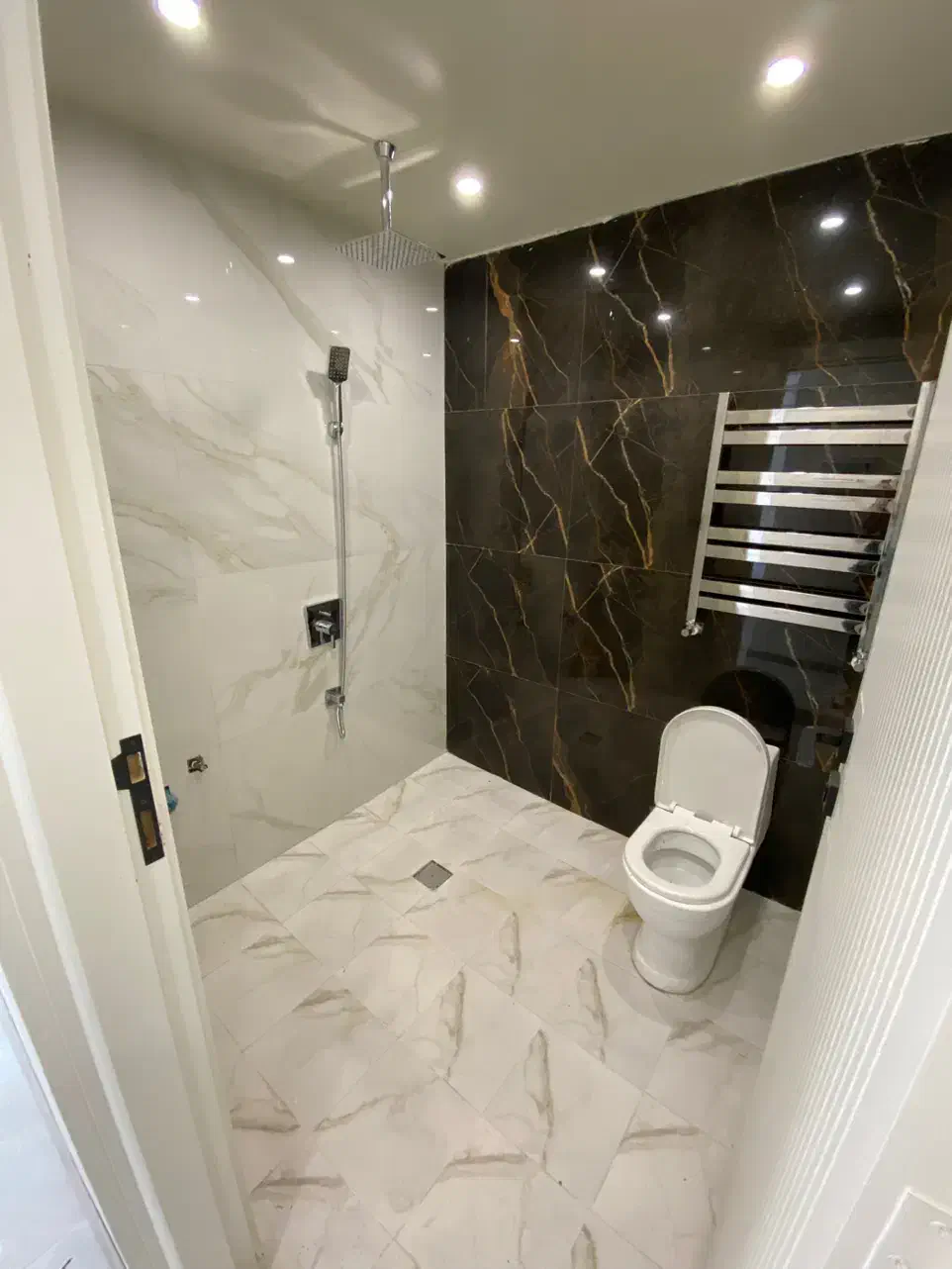 ۹۰ متری فول ریحانی دو پارکینگ|اجارهٔ آپارتمان|تهران, شمس‌آباد|دیوار