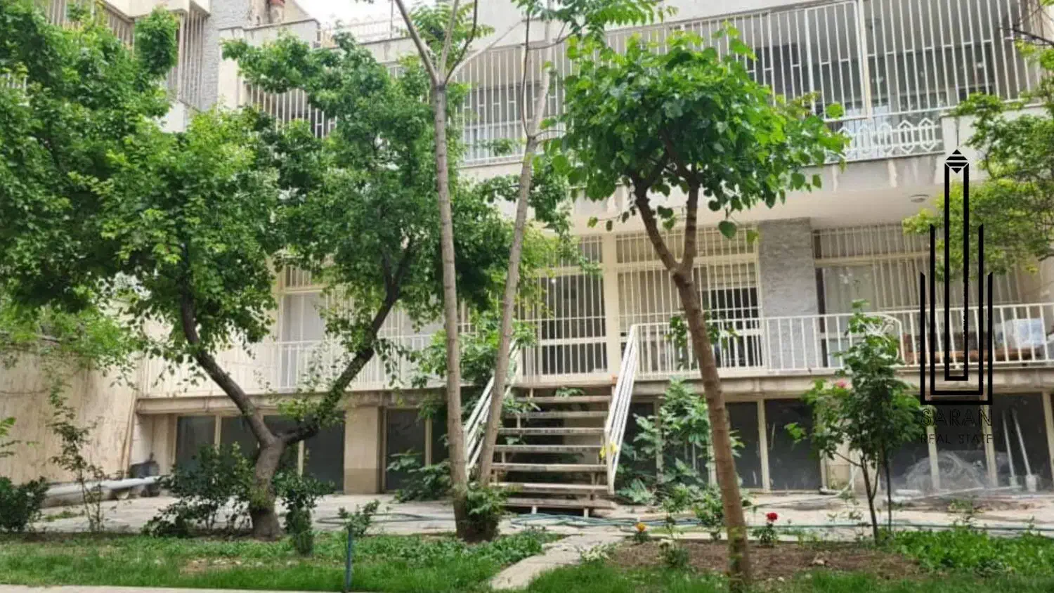 235متر  .30متر تراس .حیاط مستقل .نفت شمالی