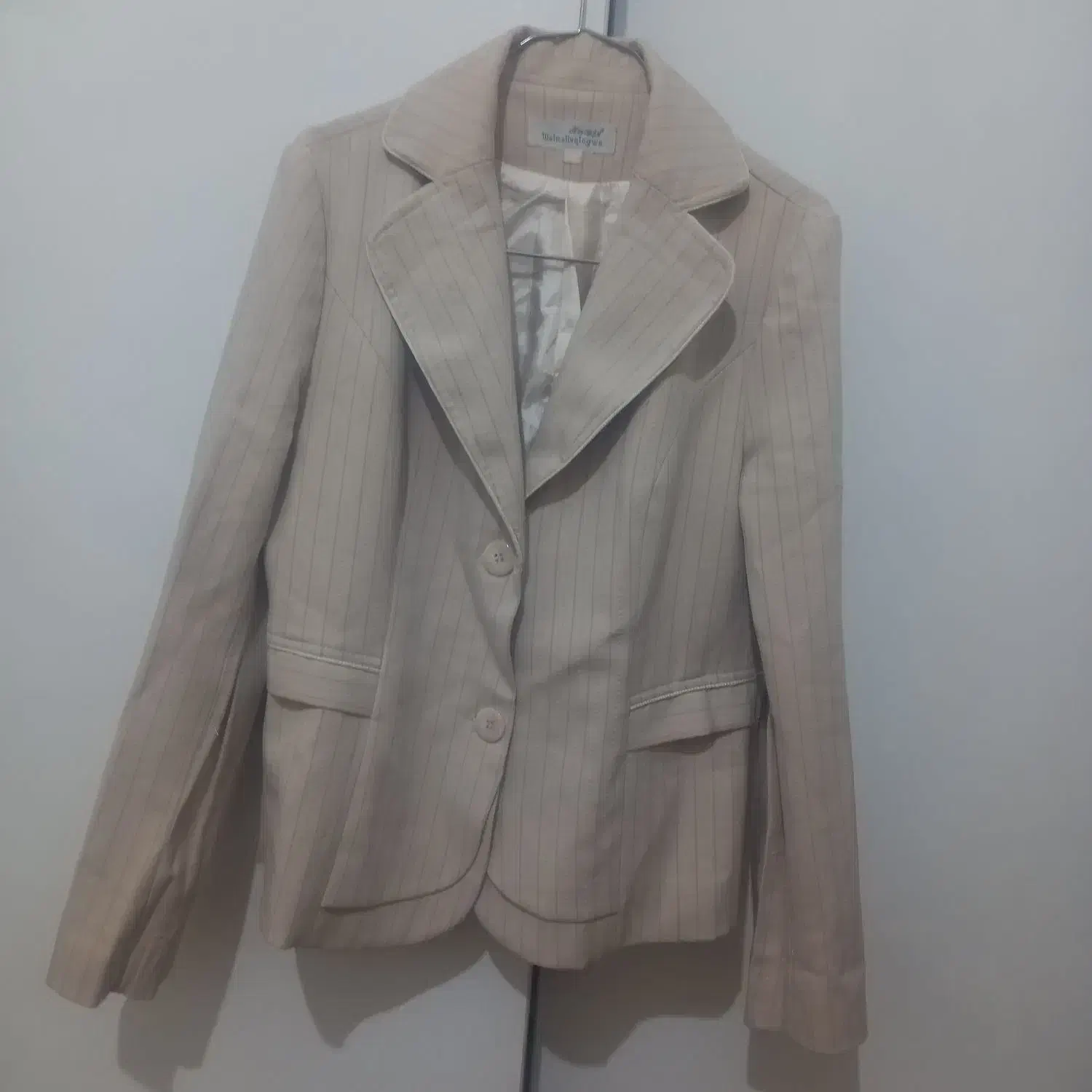 کت شلوار رنگ کرم  راه راه|لباس|محمدیه-قزوین, |دیوار