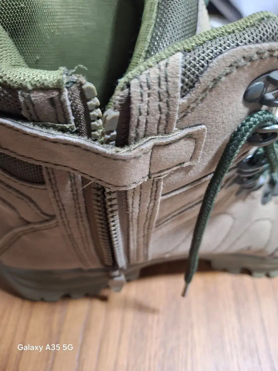 سلام پوتین انگلیسی اصل از دوبی آوردم به کارم نمیاد|کیف، کفش، کمربند|گنبد کاووس, |دیوار