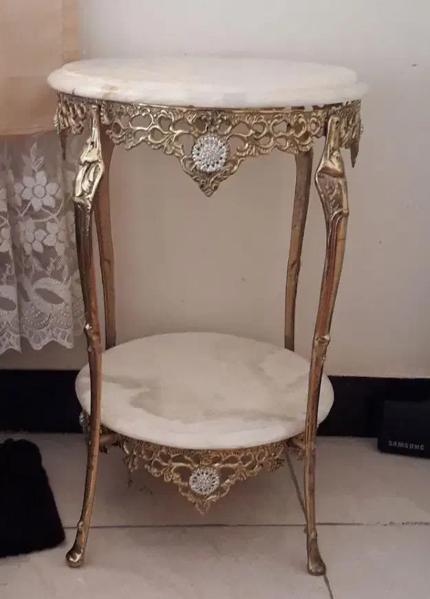 میزتلفن پایه برنجی برنزی برنز|میز تلفن|تهران, شهرک طالقانی|دیوار