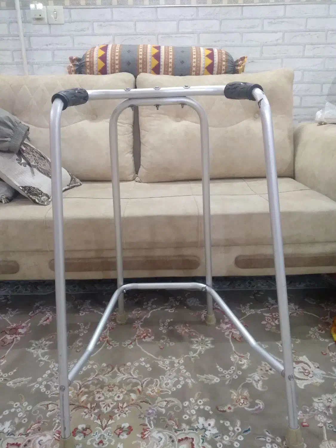 واکر|آرایشی، بهداشتی، درمانی|قم, ناصردیوان|دیوار