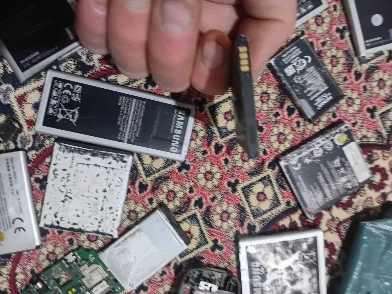 باتری  و قاب گوشی|لوازم جانبی موبایل و تبلت|سملقان, |دیوار