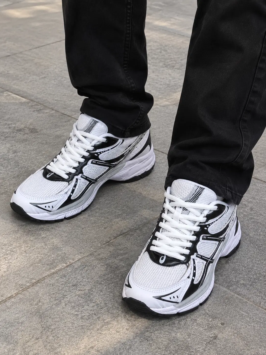 کفش مدل Asics مردانه|کیف، کفش، کمربند|اصفهان, مصلی|دیوار
