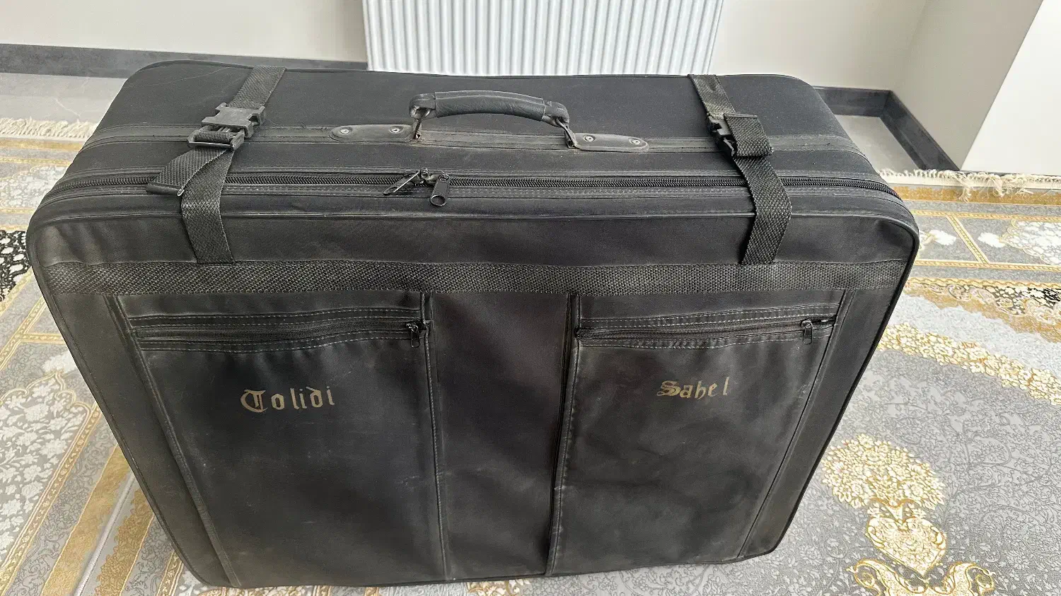 چمدان خیلی بزرگ|کیف، کفش، کمربند|نظرآباد, نظرآباد|دیوار