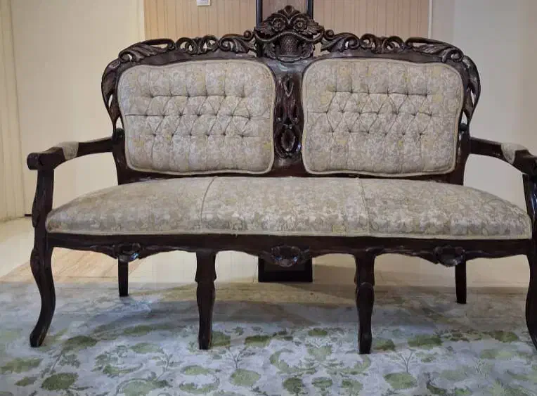 مبل تمیز ۷ نفره سلطنتی|مبلمان خانگی و میز عسلی|اندیشه, اندیشه فاز ۳|دیوار