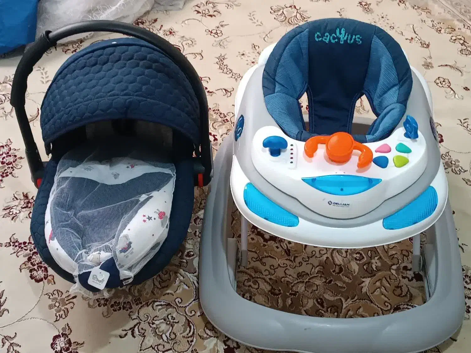 کریر و روروئک|اسباب و اثاث بچه|قم, شهرک امام حسن|دیوار