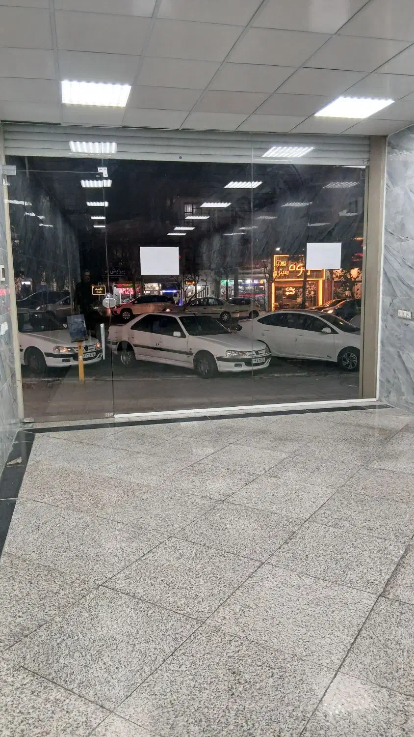 اجاره مغازه ۱۱۰ متری بر بلوار بهار|اجارهٔ مغازه و غرفه|تهران, حکیمیه|دیوار